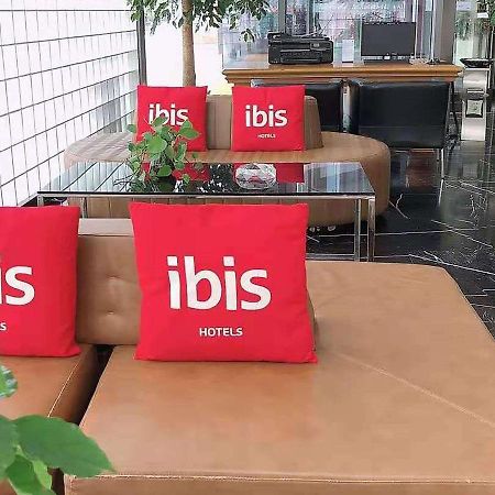 Отель Ibis Chuzhou 1912 Экстерьер фото