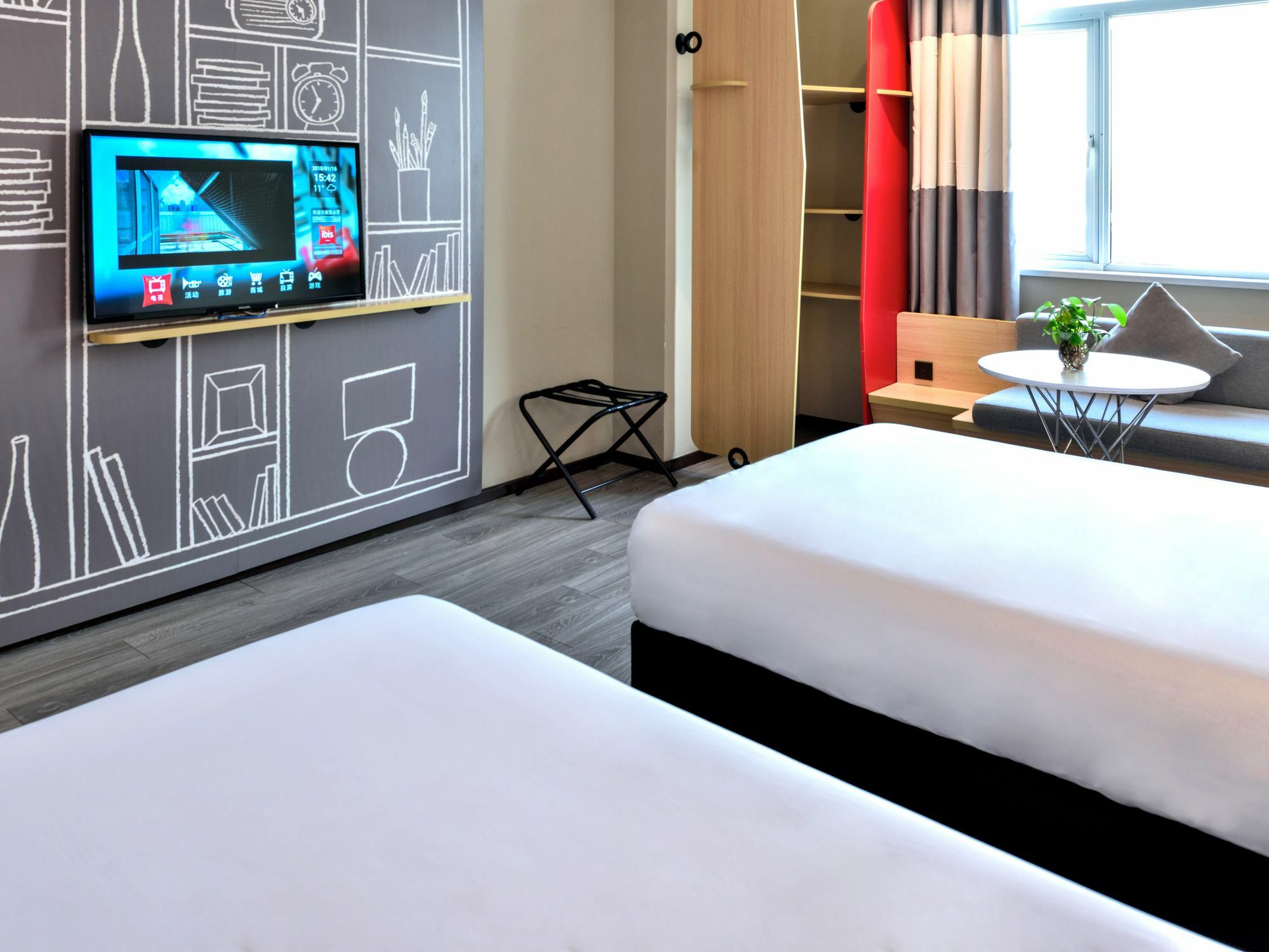 Отель Ibis Chuzhou 1912 Экстерьер фото